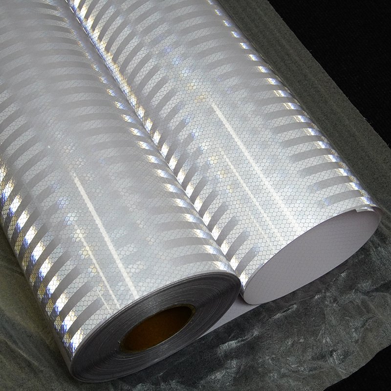 EGP reflective film is printable and has a weather resistance of three years.